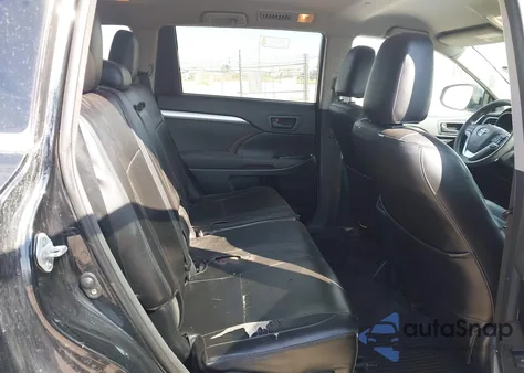 2016 Toyota Highlander Le V6 z USA, uszkodzony, nr VIN 5TDBKRFH5GS263497